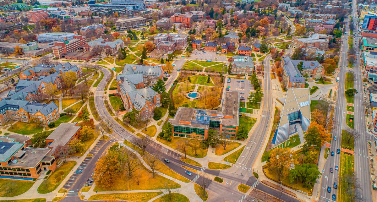 Local Bathroom Makeover Service in East Lansing, MI