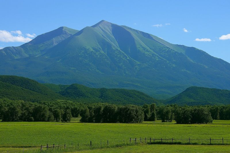 Local Shower Enlargement in Carbondale, CO