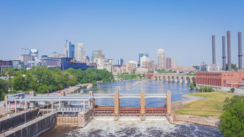Local Tub Conversion Service in Minneapolis, MN